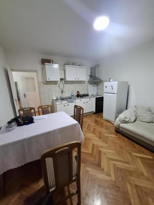 Stan na prodaju u Beogradu, Čukarica, dvosoban, 47m2, cena 170000 evra