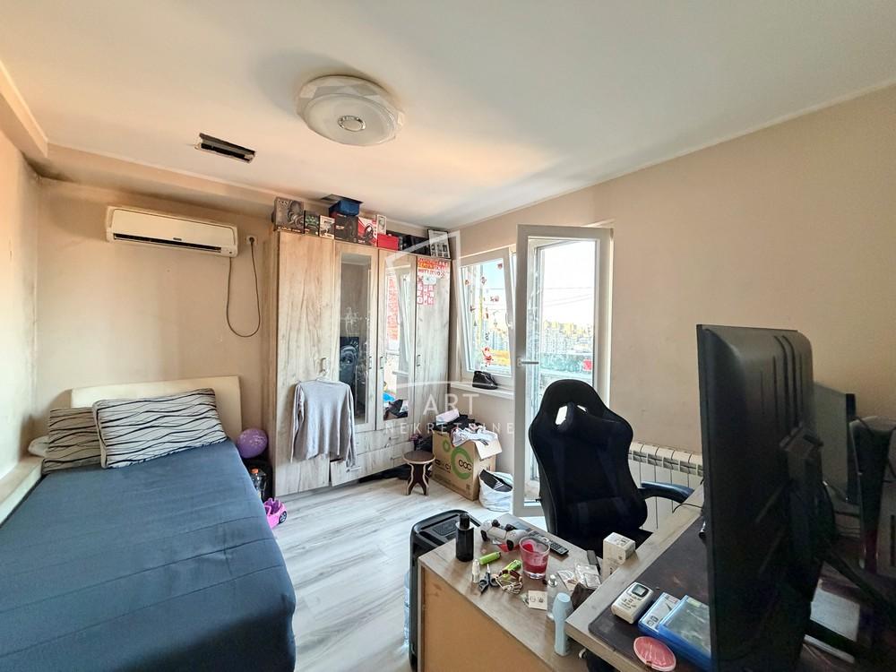 Stan na prodaju u Beogradu, Novi Beograd blok 45 (TC Enjub), troiposoban, 56m2, cena 199000 evra