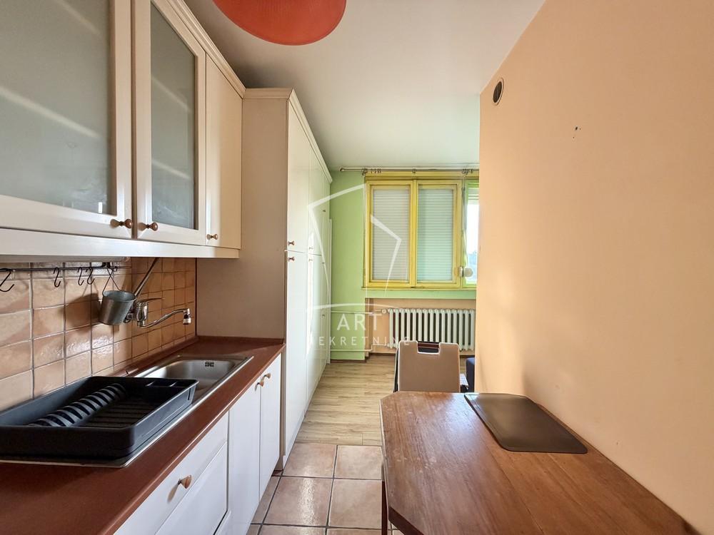 Stan na prodaju u Beogradu, Novi Beograd, jednosoban, 33m2, cena 135000 evra