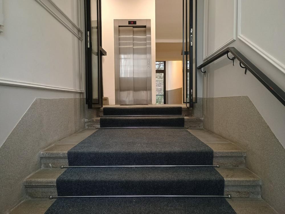 Stan na prodaju u Beogradu, Beograd (centar), 110m2, cena 380000 evra