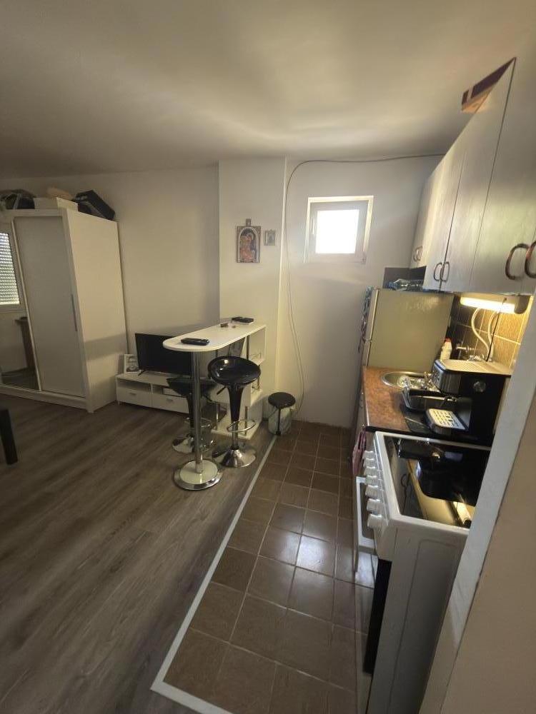 Stan na prodaju u Beogradu, Grocka, jednosoban, 30m2, cena 70000 evra