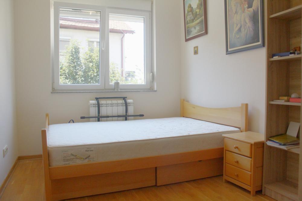 Stan na prodaju u Beogradu, Zvezdara, jednoiposoban, 37m2, cena 178000 evra