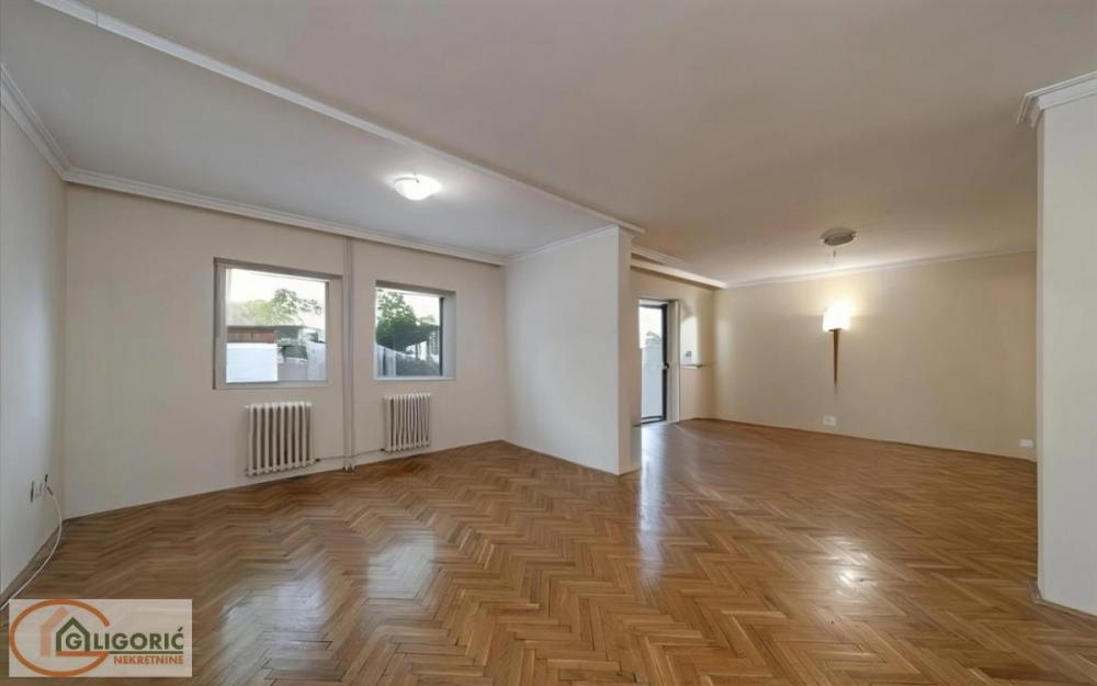 Stan na prodaju u Beogradu, Bogoslovija, trosoban, 101m2, cena 215000 evra