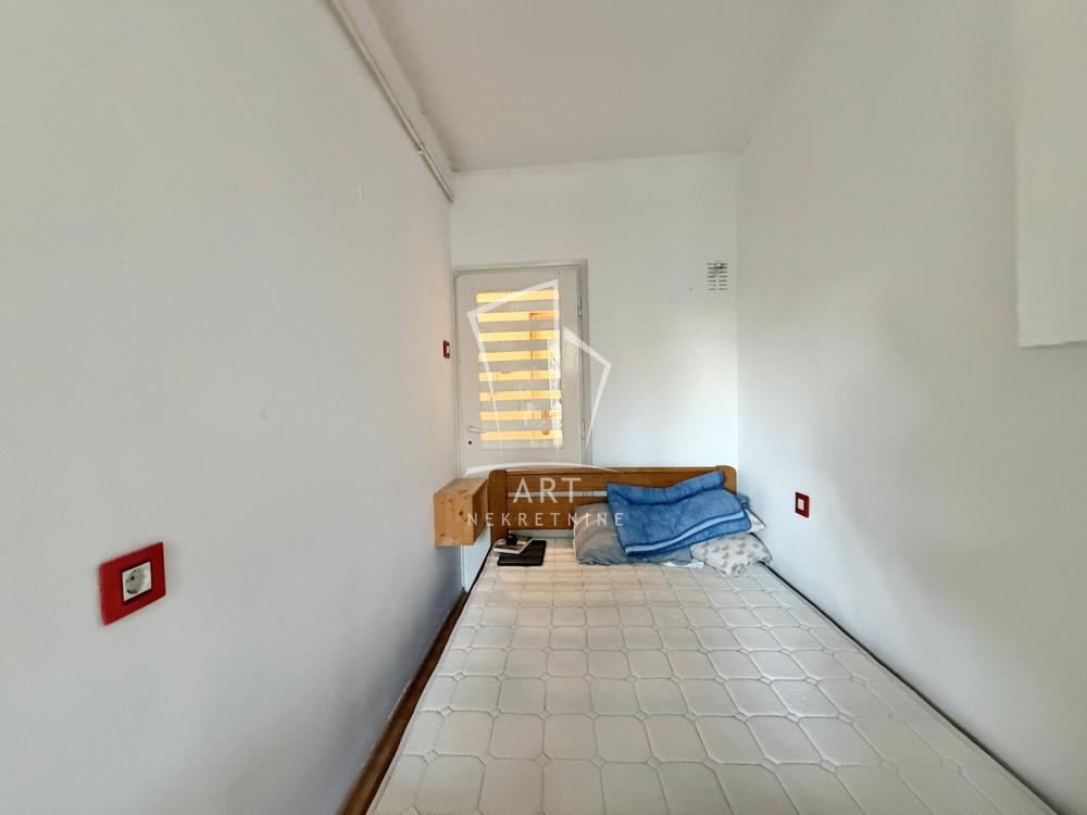 Stan na prodaju u Beogradu, Banovo brdo, jednosoban, 29m2, cena 128000 evra