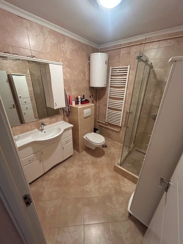Stan na prodaju u Beogradu, Labudovo brdo, cetvorosoban, 100m2, cena 225000 evra