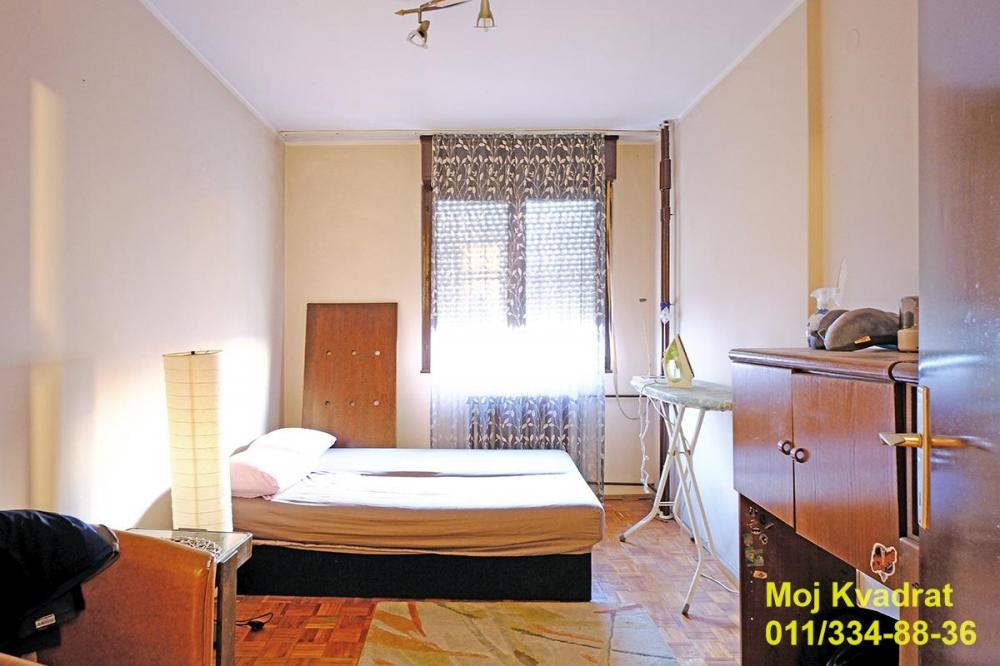 Stan na prodaju u Beogradu, Novi Beograd blok 63, cetvorosoban, 87m2, cena 269000 evra