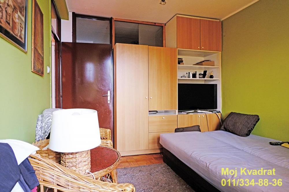 Stan na prodaju u Beogradu, Novi Beograd blok 63, cetvorosoban, 87m2, cena 269000 evra