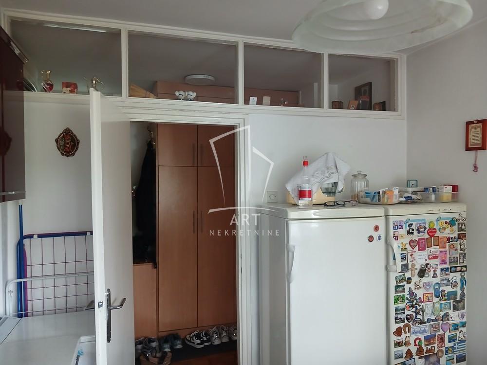 Stan na prodaju u Beogradu, Fontana, dvosoban, 56m2, cena 225000 evra