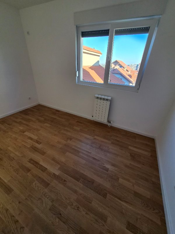 Stan na prodaju u Beogradu, Medaković 3, trosoban, 60m2, cena 168000 evra
