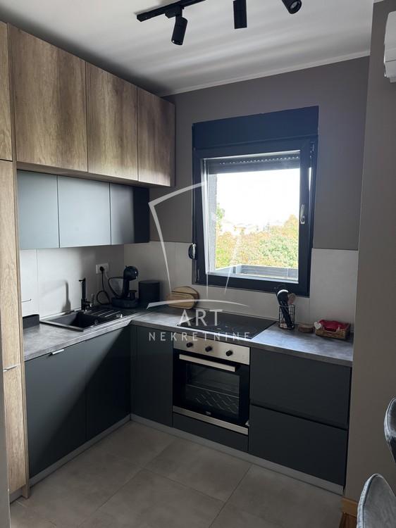 Stan na prodaju u Beogradu, Olimp, dvosoban, 51m2, cena 220000 evra