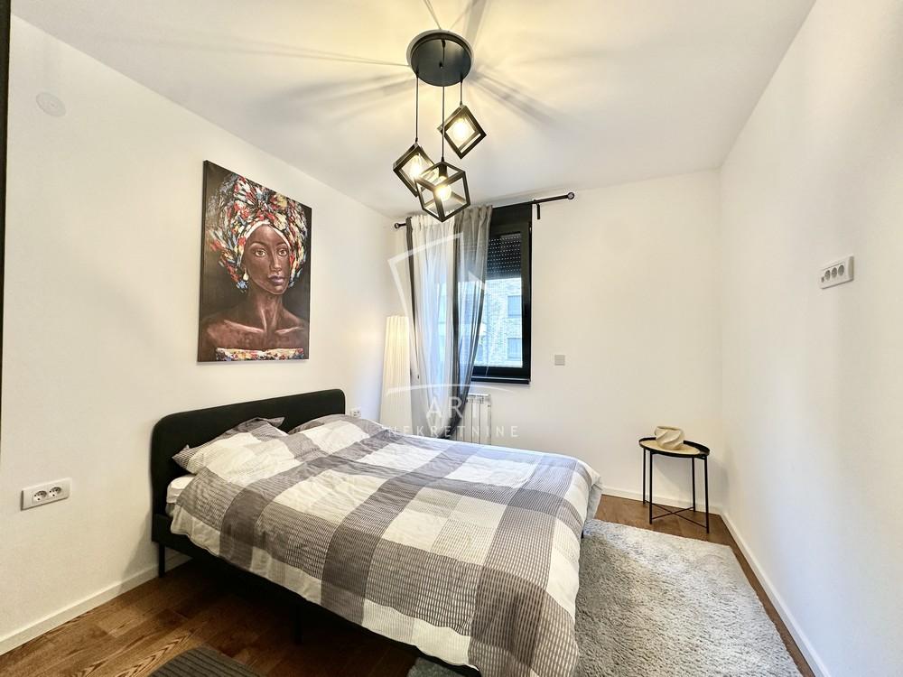 Stan na prodaju u Beogradu, Višnjička banja, dvosoban, 46m2, cena 162000 evra