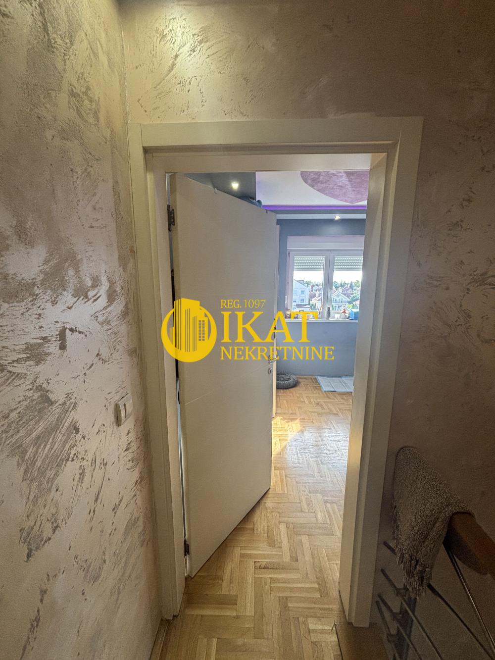 Stan na prodaju u Beogradu, Zemun, cetvorosoban, 101m2, cena 235000 evra