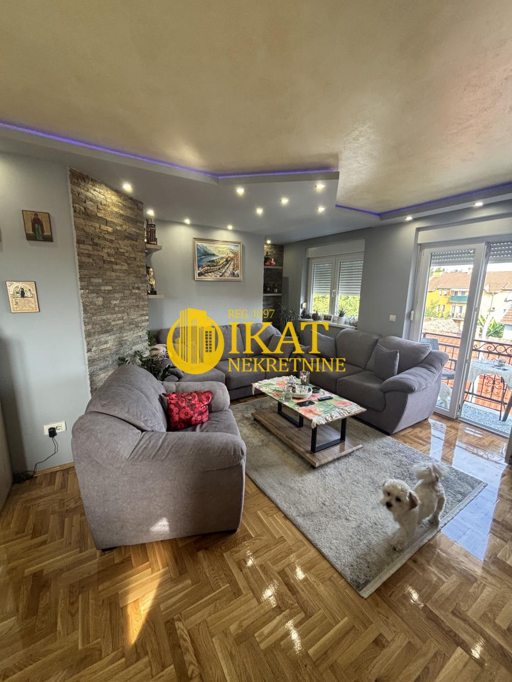 Stan na prodaju u Beogradu, Zemun, cetvorosoban, 101m2, cena 235000 evra