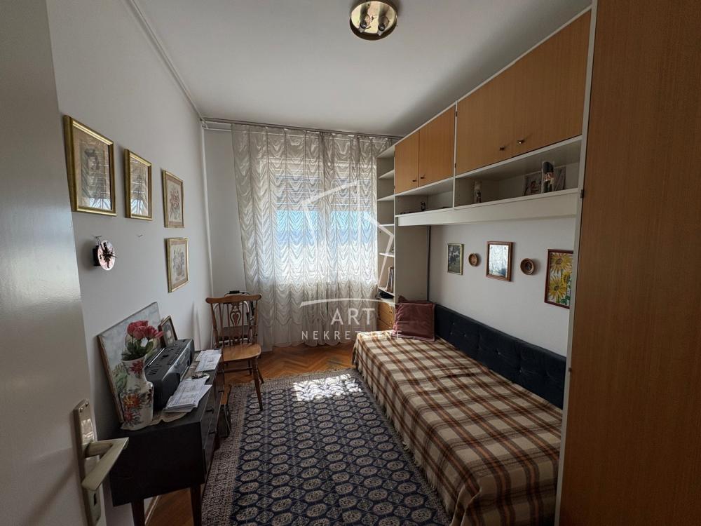 Stan na prodaju u Beogradu, Vračar (Hram), 136m2, cena 724000 evra