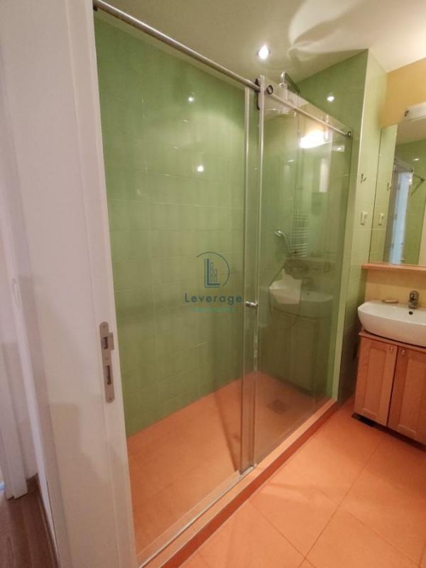 Stan na prodaju u Beogradu, Novi Beograd blok 67A (Belvile), trosoban, 106m2, cena 380000 evra