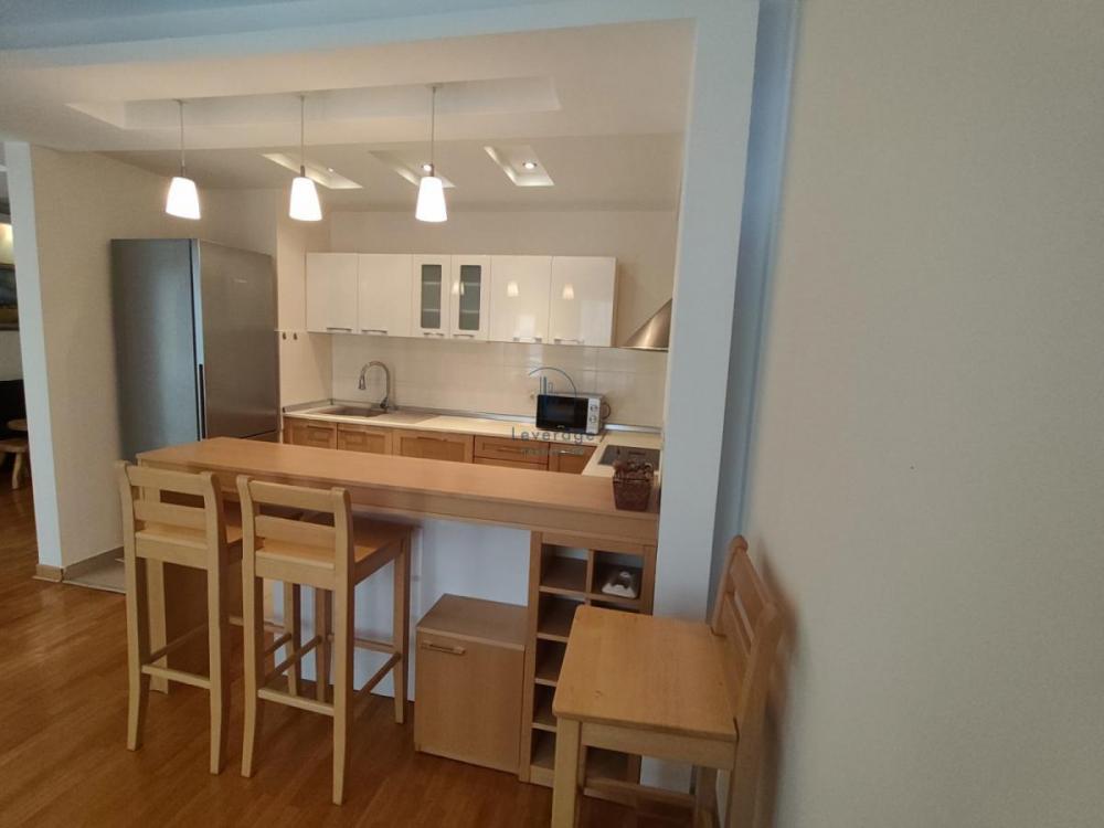 Stan na prodaju u Beogradu, Novi Beograd blok 67A (Belvile), trosoban, 106m2, cena 380000 evra