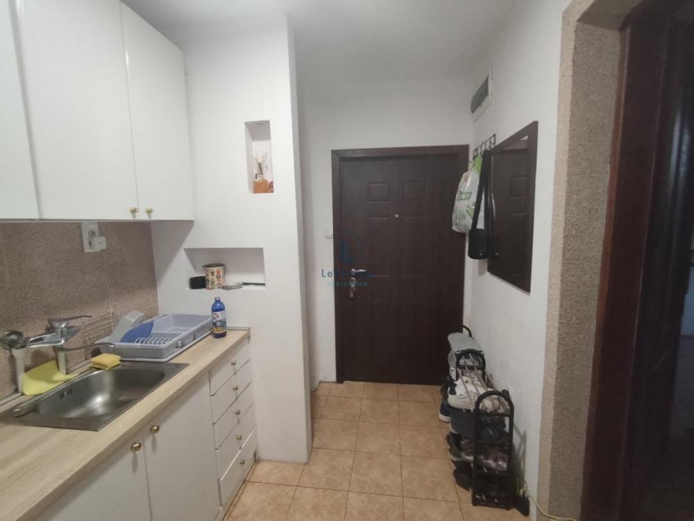 Stan na prodaju u Beogradu, Bulbulder, dvosoban, 44m2, cena 168000 evra