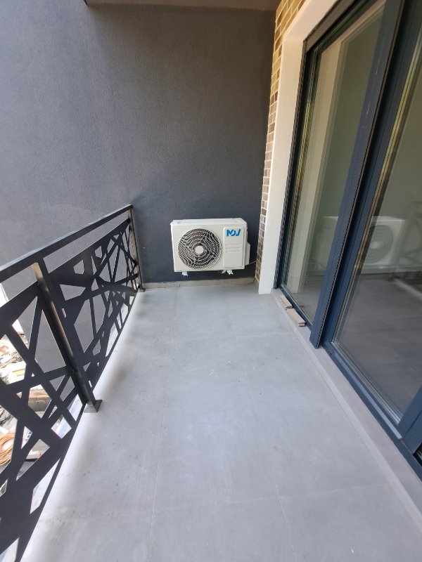 Stan na prodaju u Beogradu, Karaburma, dvosoban, 60m2, cena 180000 evra