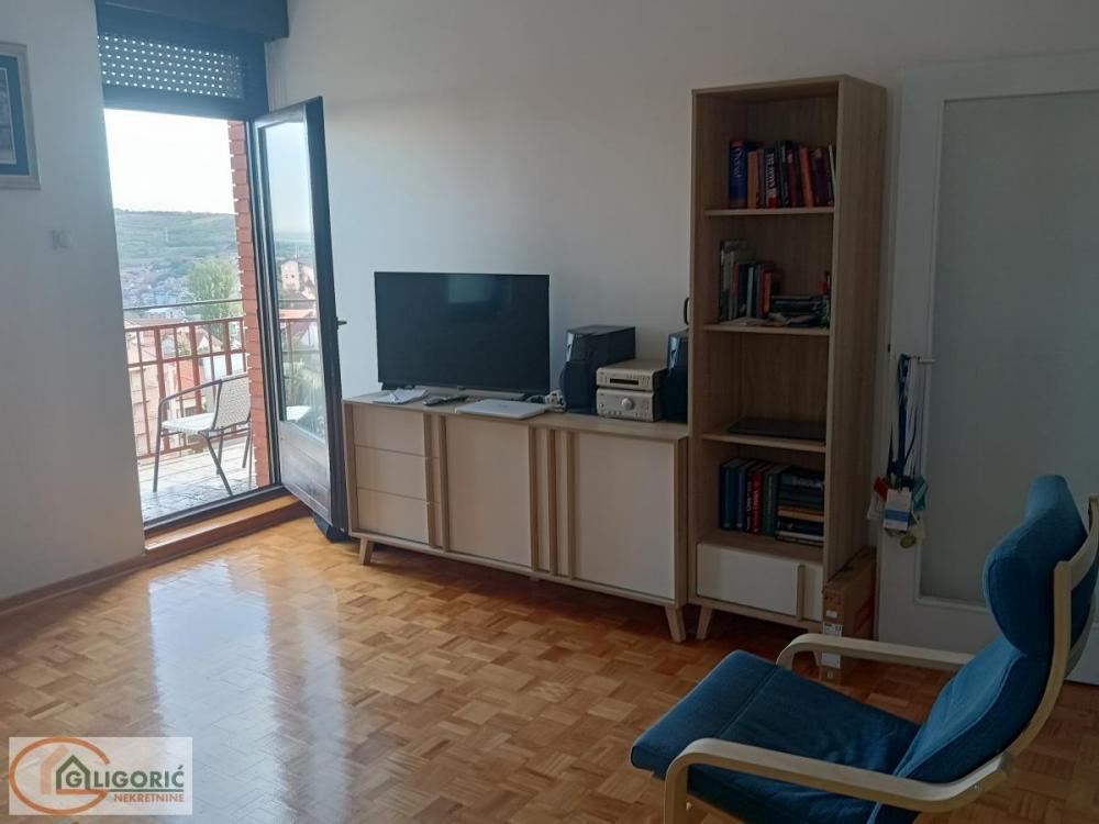 Stan na prodaju u Beogradu, Olimp, jednosoban, 45m2, cena 157000 evra