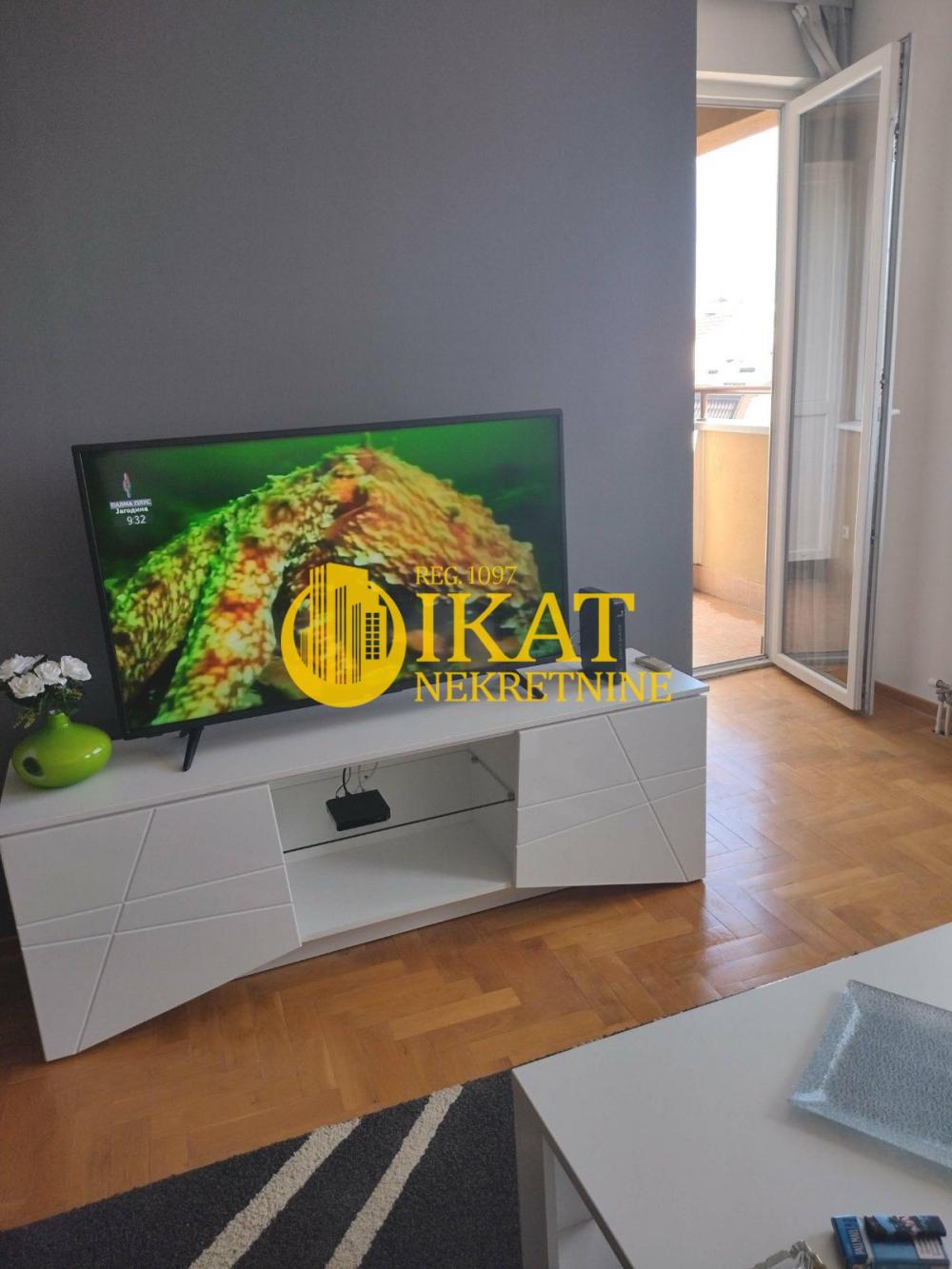 Stan na prodaju u Beogradu, Bulbulder, dvosoban, 48m2, cena 195000 evra