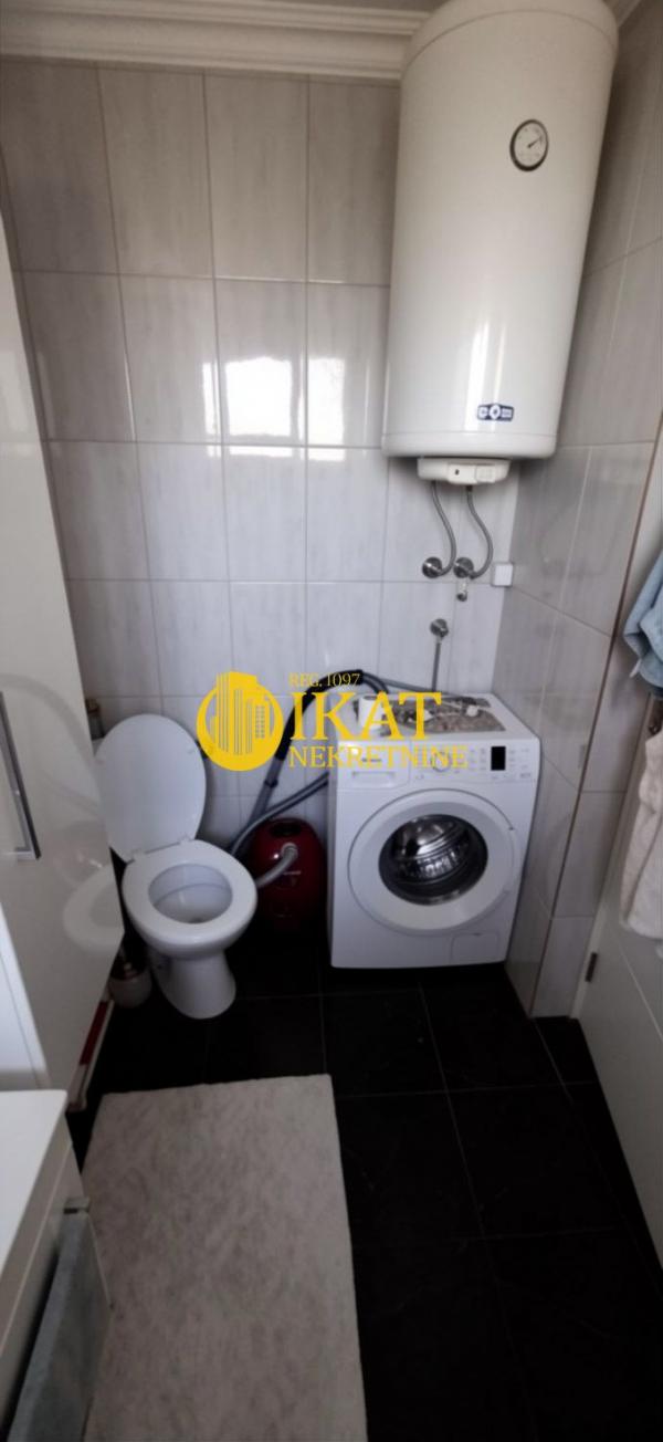 Stan na prodaju u Beogradu, Palilula, dvosoban, 50m2, cena 65000 evra