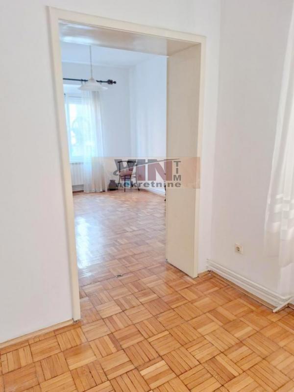 Stan na prodaju u Beogradu, Vračar (Hram), trosoban, 79m2, cena 363000 evra