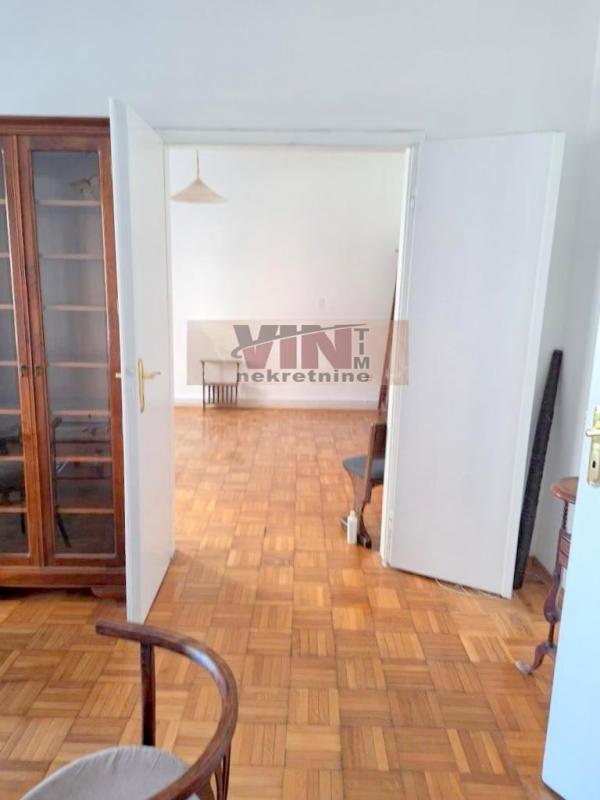Stan na prodaju u Beogradu, Vračar (Hram), trosoban, 79m2, cena 363000 evra