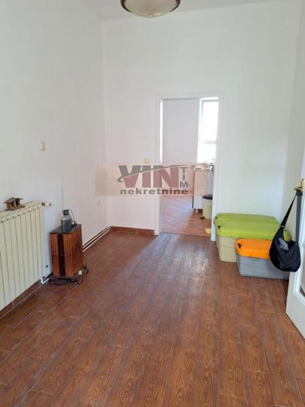 Stan na prodaju u Beogradu, Vračar (Hram), trosoban, 79m2, cena 363000 evra