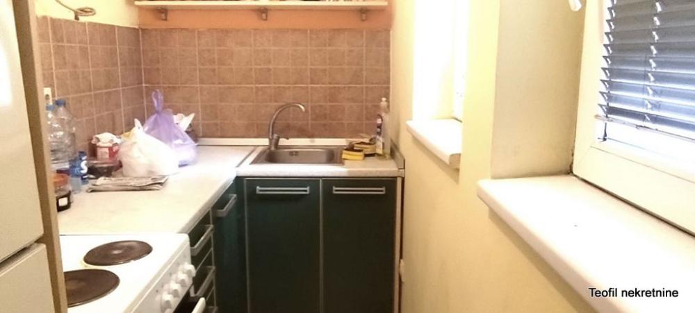 Stan na prodaju u Beogradu, Crveni Krst, jednosoban, 29m2, cena 103000 evra
