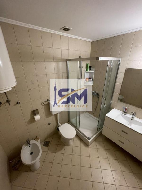 Stan na prodaju u Beogradu, Zemun polje, 105m2, cena 149900 evra