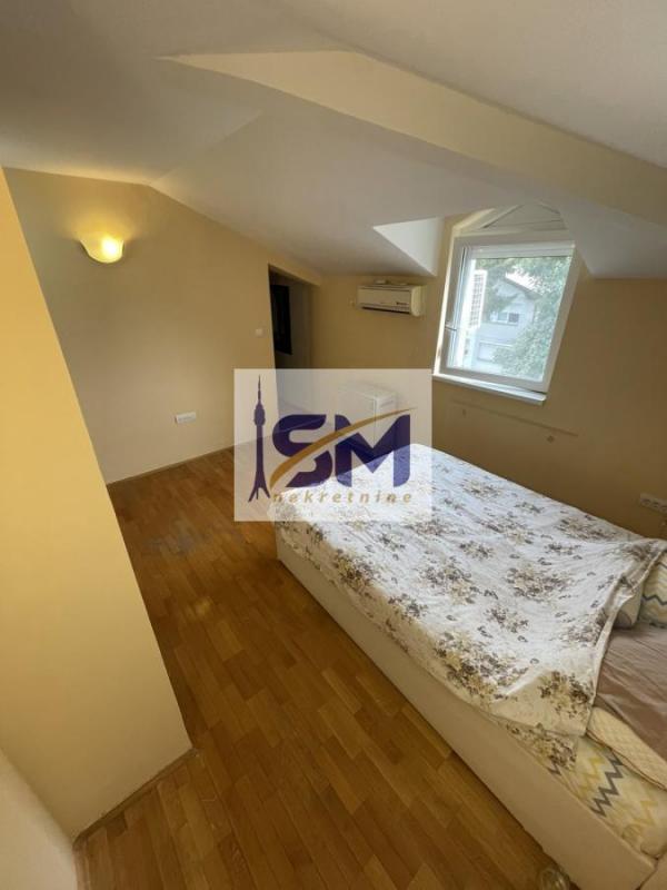 Stan na prodaju u Beogradu, Zemun polje, 105m2, cena 149900 evra