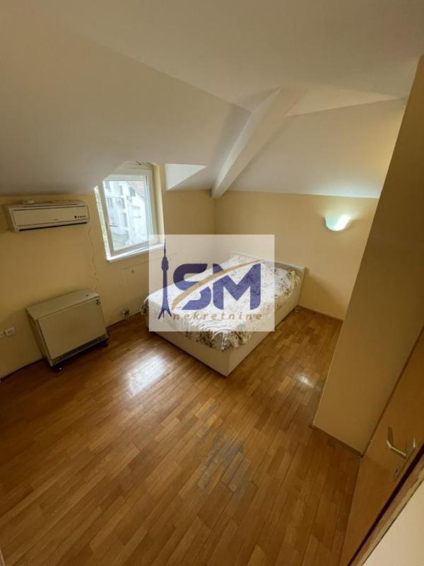 Stan na prodaju u Beogradu, Zemun polje, 105m2, cena 149900 evra