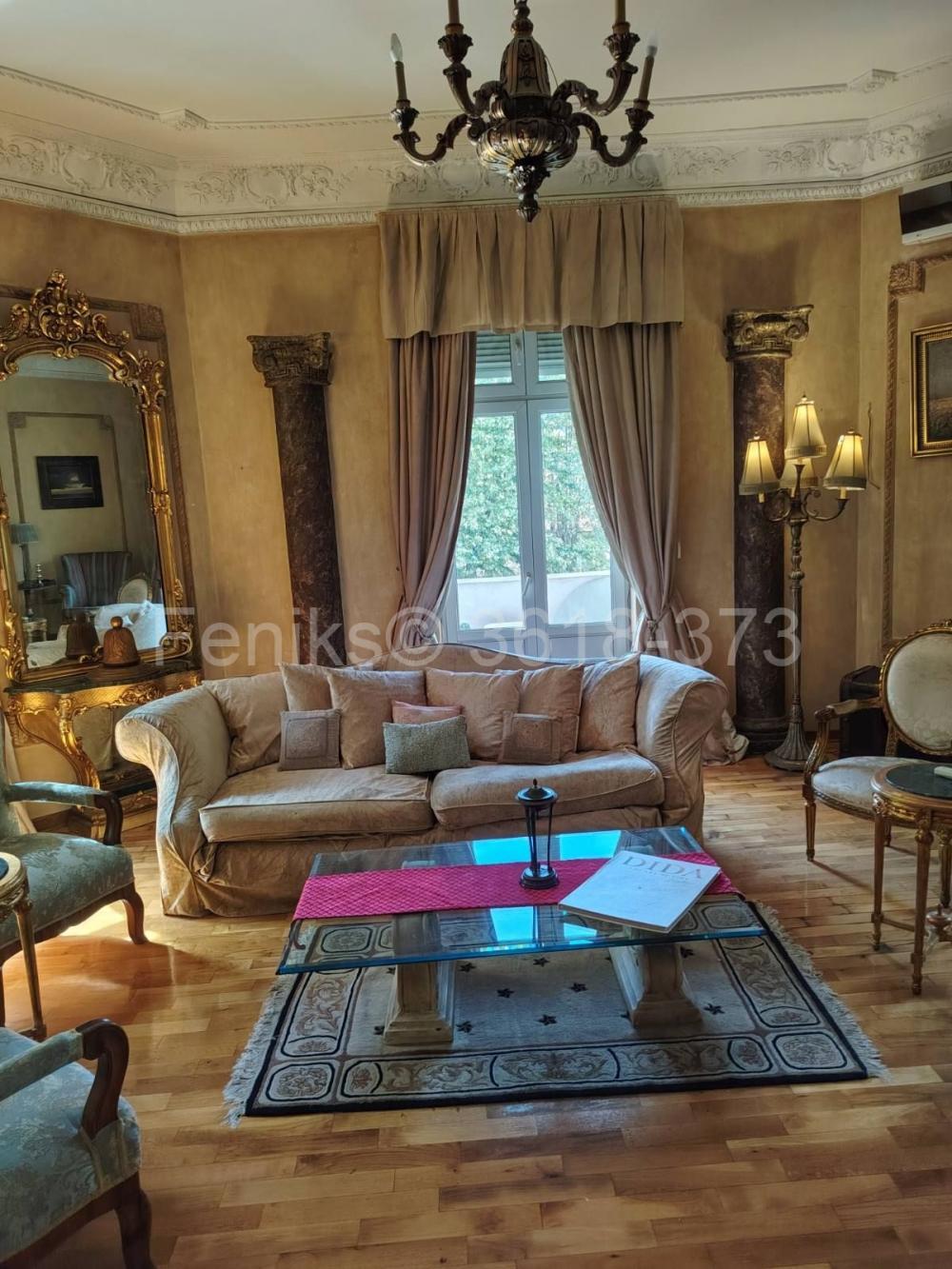 Stan na prodaju u Beogradu, Cara Dušana, cetvorosoban, 144m2, cena 680000 evra
