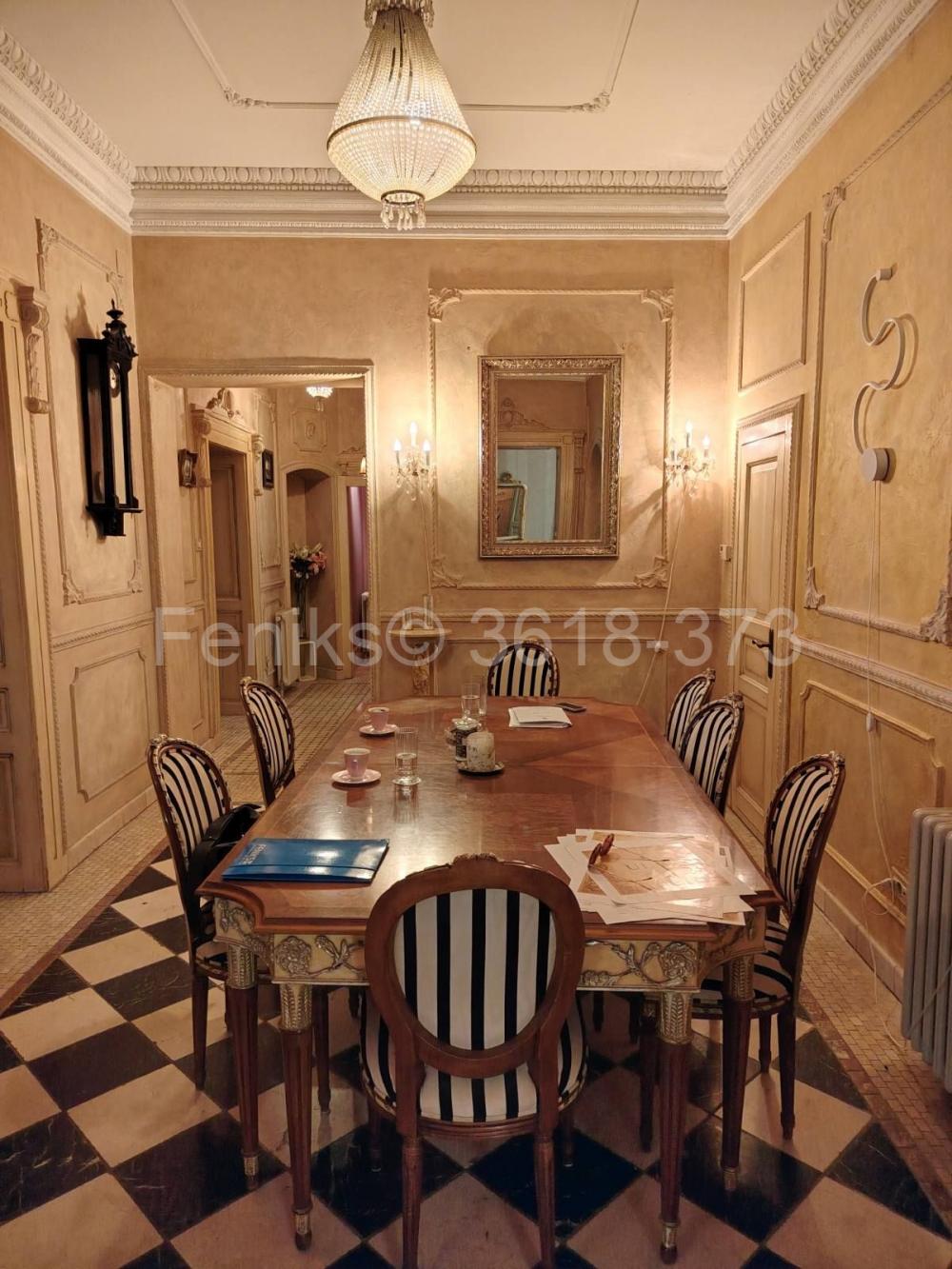 Stan na prodaju u Beogradu, Cara Dušana, cetvorosoban, 144m2, cena 680000 evra