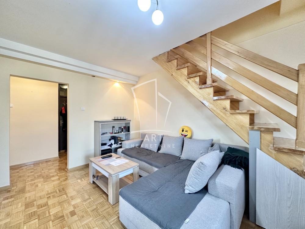 Stan na prodaju u Beogradu, Banovo brdo, dvoiposoban, 54m2, cena 185000 evra