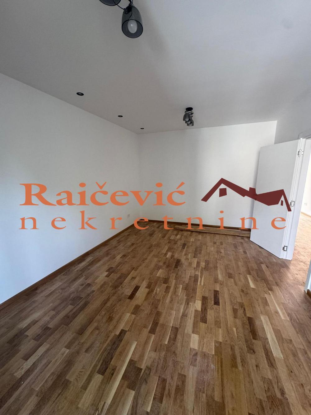 Stan na prodaju u Beogradu, Beograd (centar), dvosoban, 45m2, cena 250000 evra