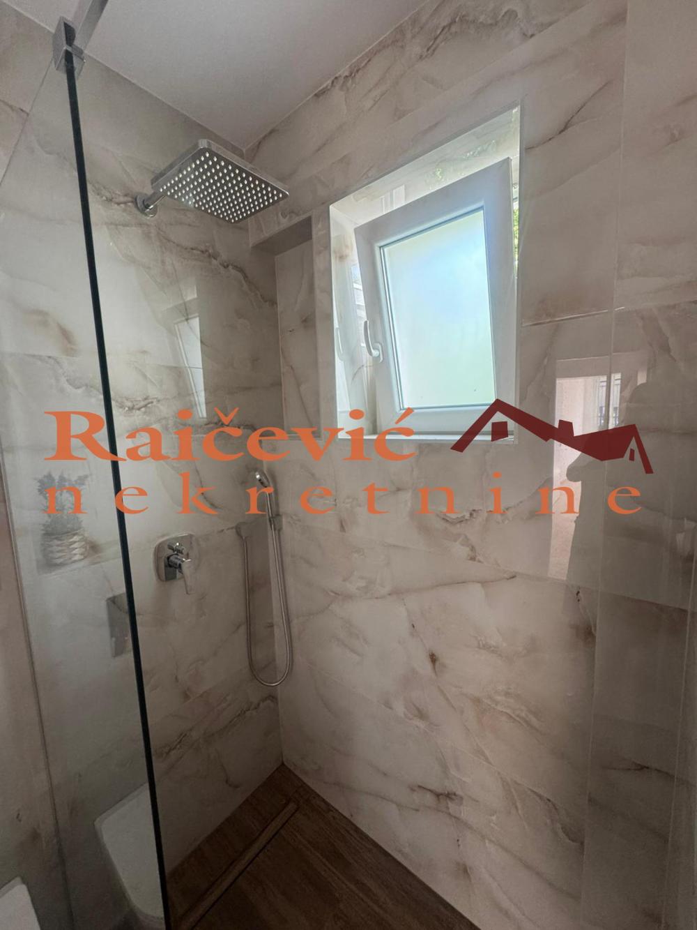Stan na prodaju u Beogradu, Beograd (centar), dvosoban, 45m2, cena 250000 evra