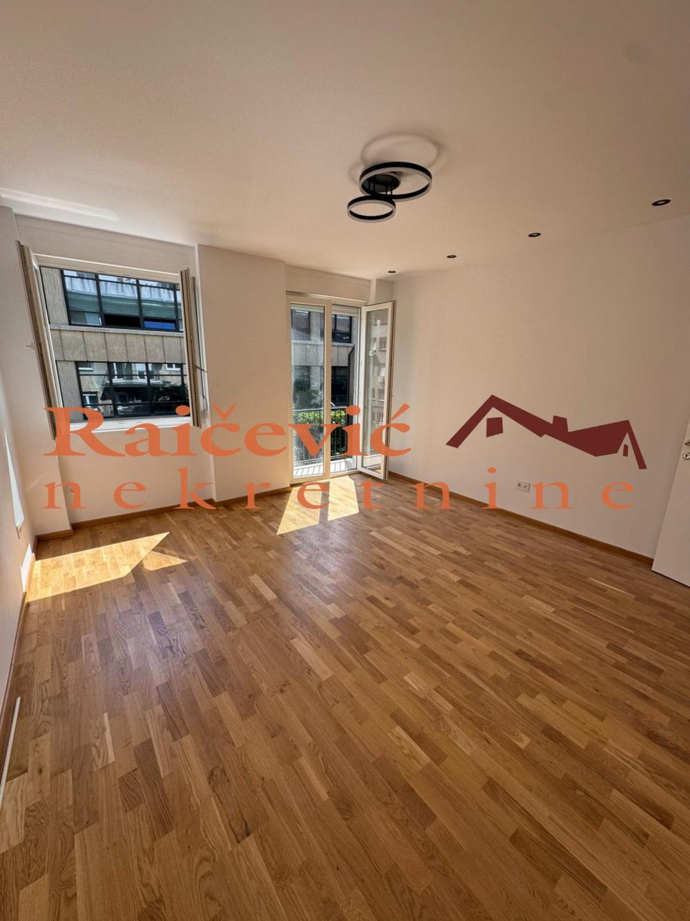 Stan na prodaju u Beogradu, Beograd (centar), dvosoban, 45m2, cena 250000 evra