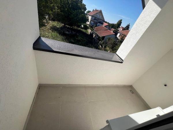 Stan na prodaju u Beogradu, Borča, jednoiposoban, 41m2, cena 99900 evra