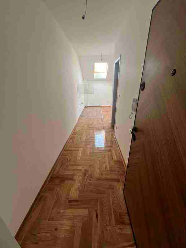 Stan na prodaju u Beogradu, Borča, jednoiposoban, 38m2, cena 89500 evra
