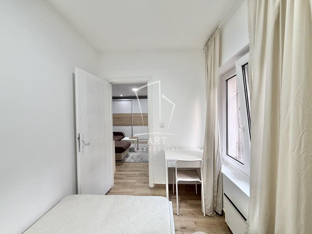 Stan na prodaju u Beogradu, Stari grad, dvosoban, 37m2, cena 159000 evra