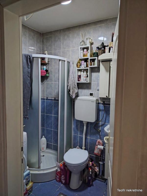 Stan na prodaju u Beogradu, Zemun polje, dvoiposoban, 60m2, cena 128000 evra