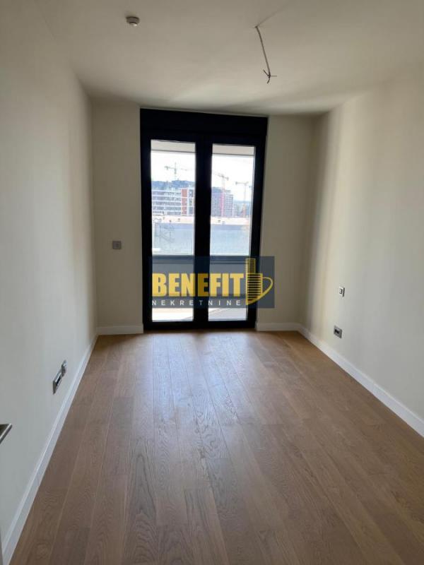 Stan na prodaju u Beogradu, Novi Beograd blok 67A (Belvile), dvosoban, 58m2, cena 255200 evra