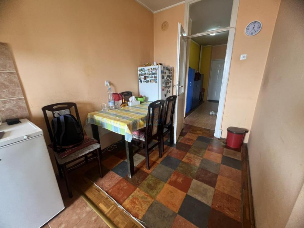 Stan na prodaju u Beogradu, Prvomajska, dvosoban, 58m2, cena 195000 evra
