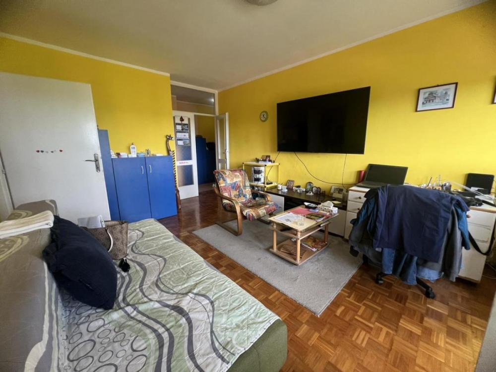 Stan na prodaju u Beogradu, Prvomajska, dvosoban, 58m2, cena 195000 evra