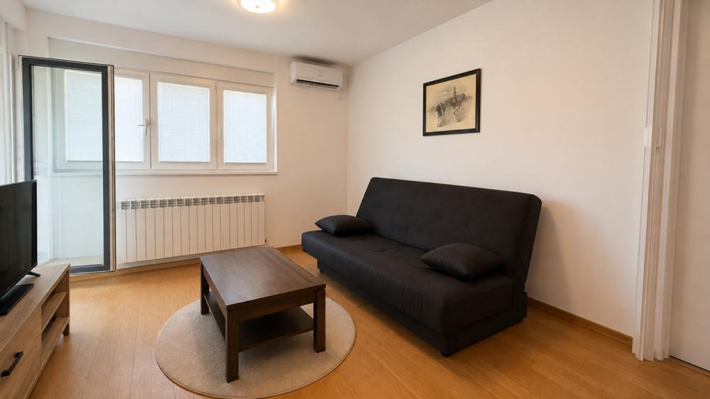 Stan na prodaju u Beogradu, Gornji grad, dvosoban, 157500m2, cena 157500 evra