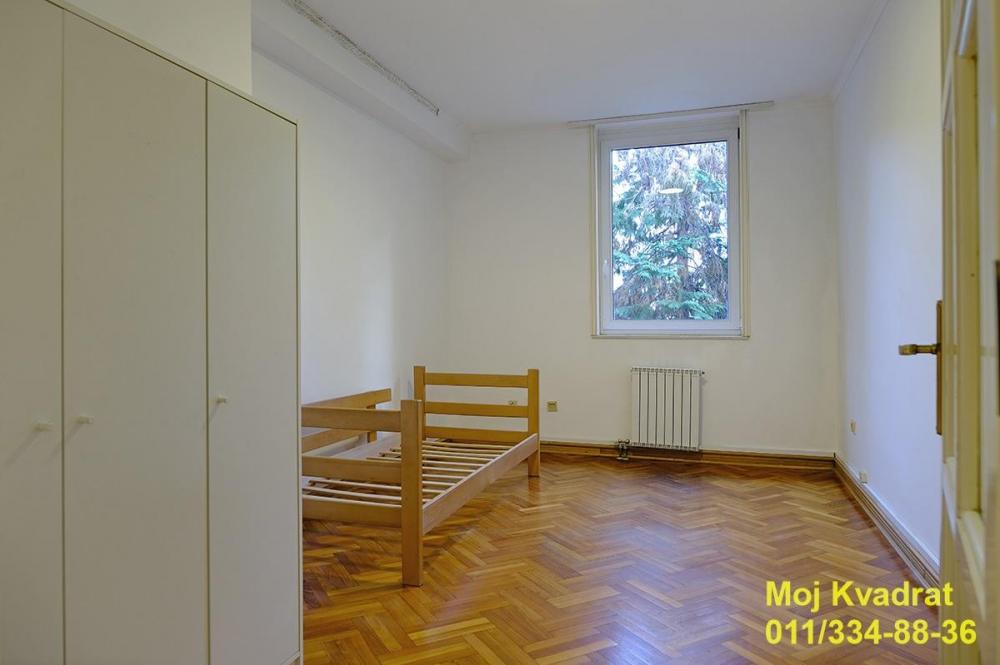 Stan na prodaju u Beogradu, Autokomanda, cetvorosoban, 163m2, cena 600000 evra