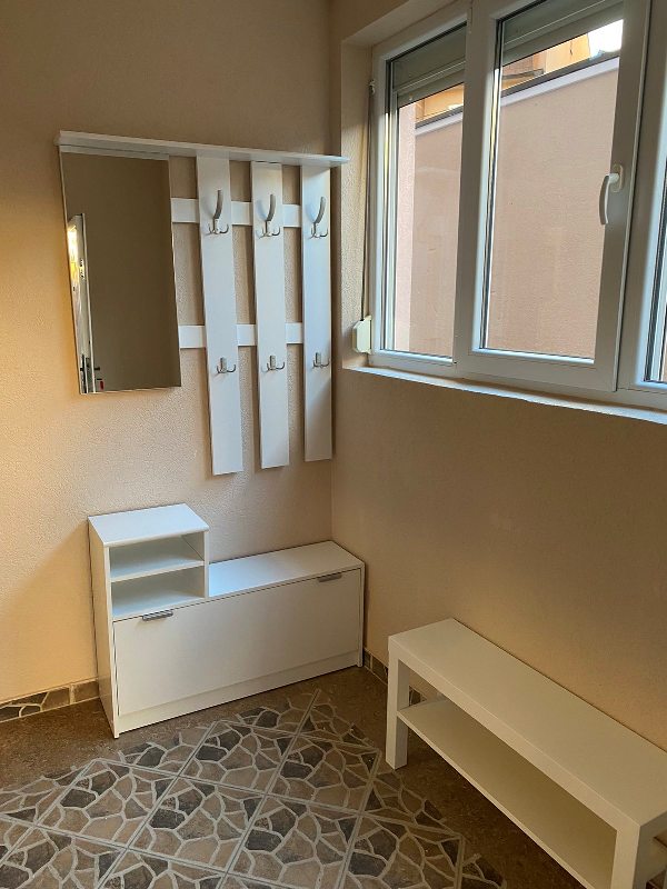 Stan na prodaju u Beogradu, Mirijevo, dvoiposoban, 68m2, cena 126000 evra