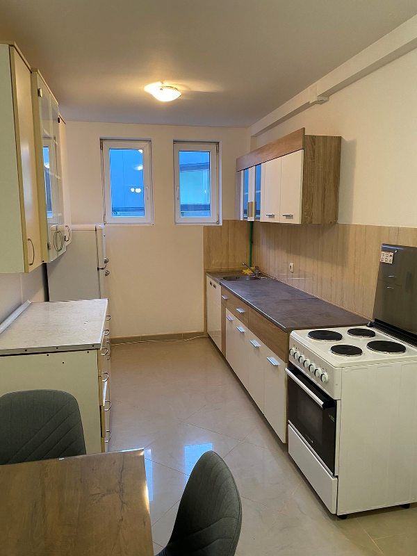 Stan na prodaju u Beogradu, Mirijevo, dvoiposoban, 68m2, cena 126000 evra