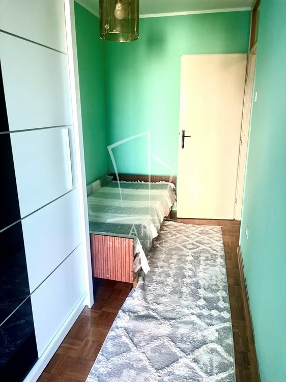 Stan na prodaju u Beogradu, Novi Beograd, jednoiposoban, 48m2, cena 159000 evra